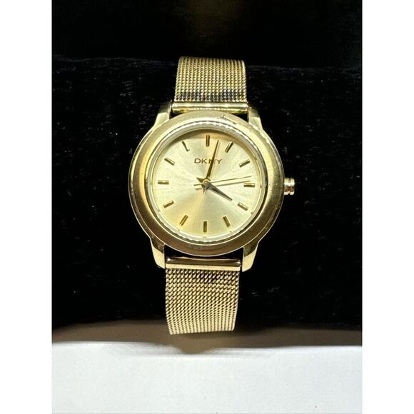 DKNY NY-8553 Women\'s Gold Stainless Steel Analog Dial Quartz Wrist Watch JNA187 main image 4